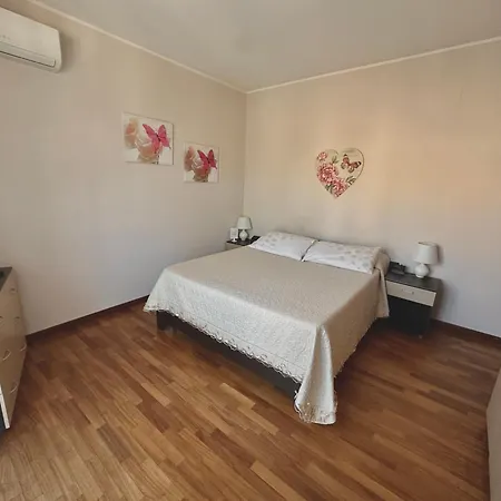 Mariposa Bed & Breakfast 4*