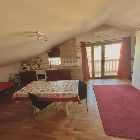 Bed & Breakfast Mariposa 4*