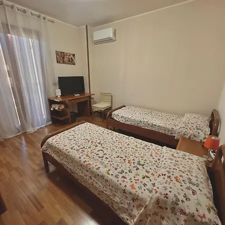 Mariposa Bed & Breakfast