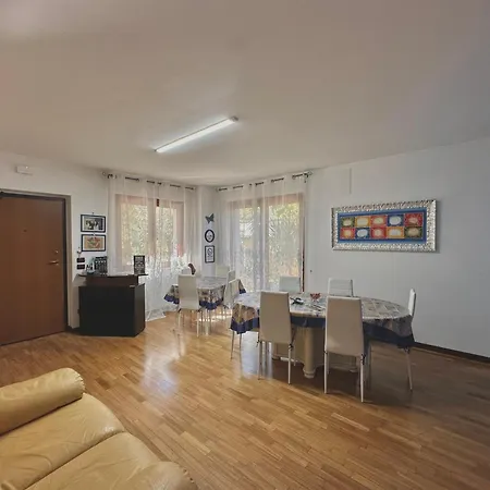 Oda ve Kahvaltı Mariposa