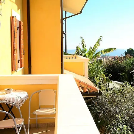Bed & Breakfast Mariposa 4*