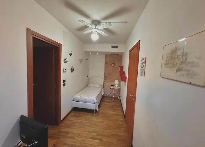 Bed and Breakfast Mariposa 4*