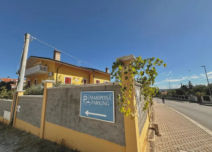 Mariposa Oda ve Kahvaltı 4*