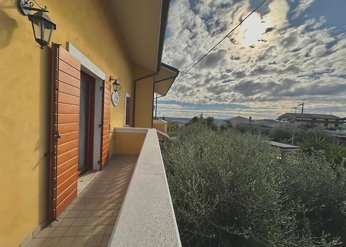 Mariposa Oda ve Kahvaltı Collecorvino