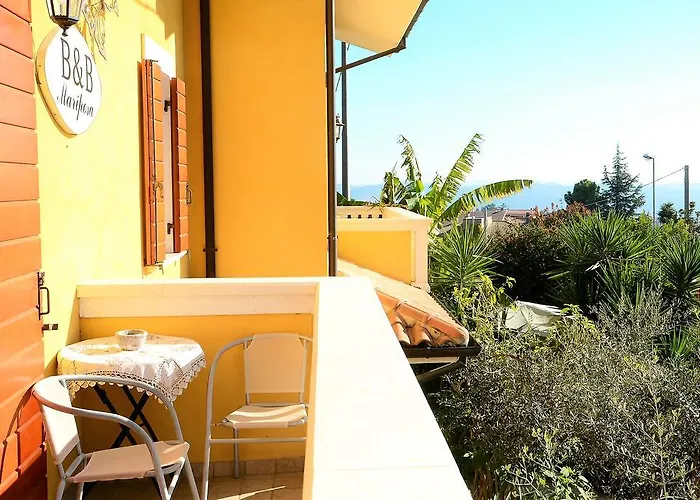 Bed and Breakfast Mariposa 4*